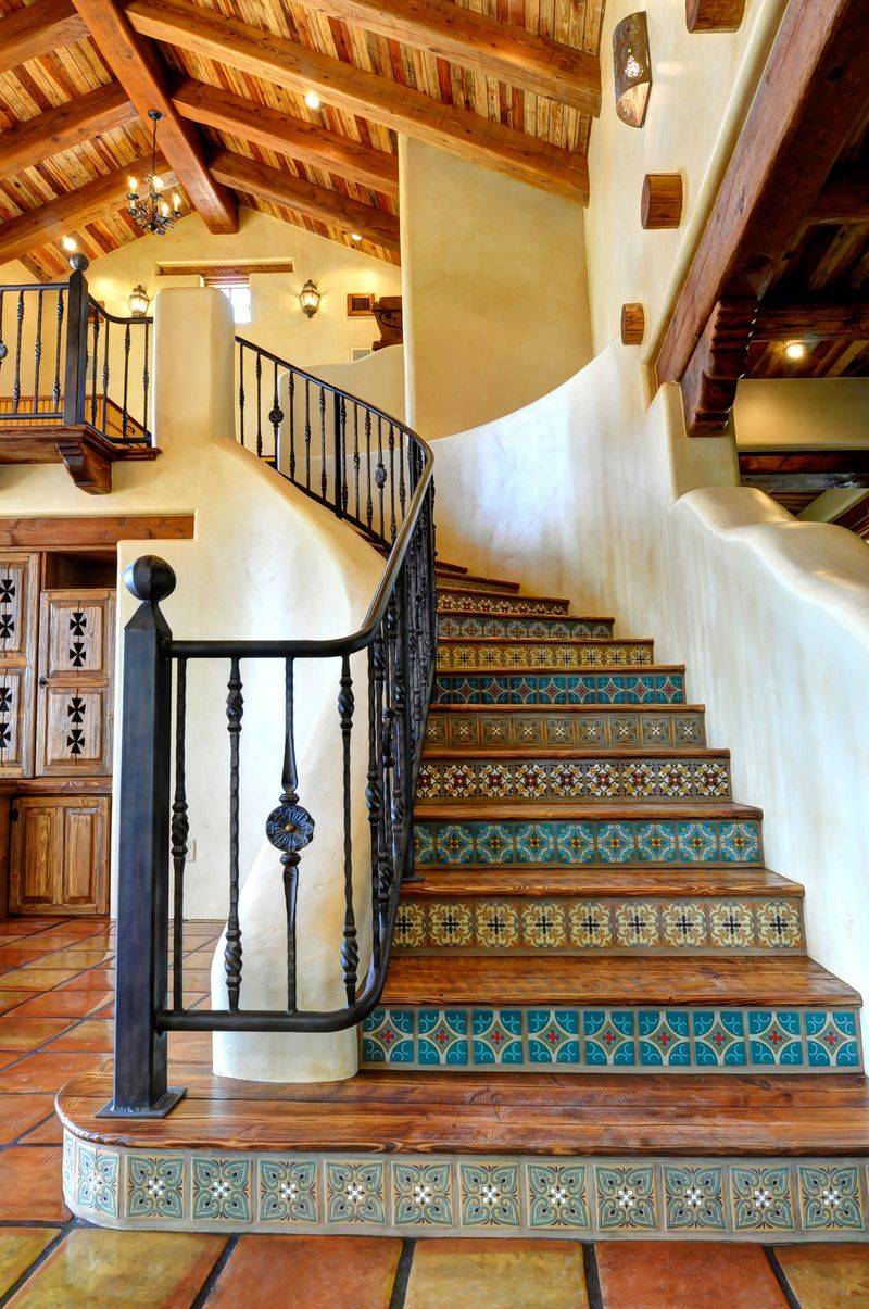 Ceramic Tile Entry Stairs