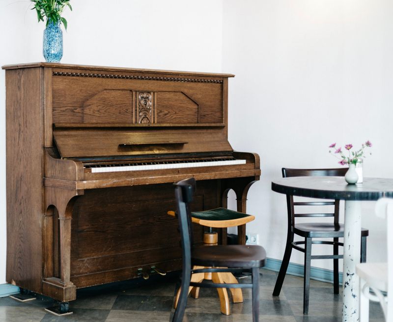 11 Antique Interior Items That Are Practically Worthless Nowadays (Plus 8 That Are Worth A Fortune) - Decor Hint Worthless: Early 20th Century Pianos