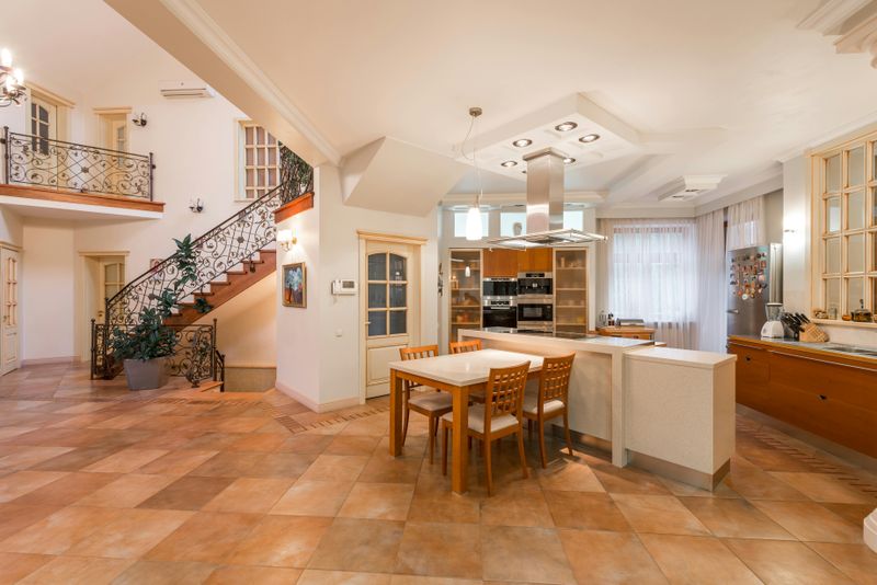 Open Floor Plans: Advantages And Disadvantages To Consider - Decor Hint Natural Light Floods Every Corner