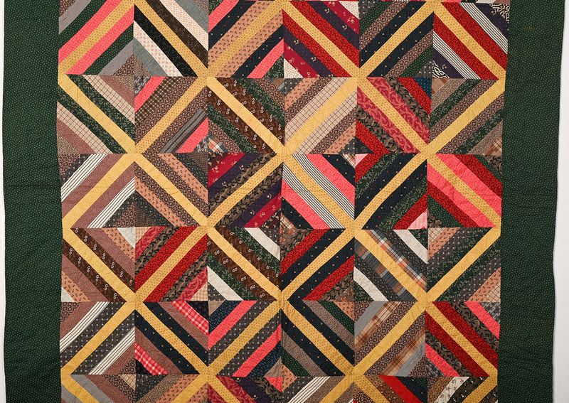 Thinking Of Selling Grandma's Antiques? Here Are 22 Things That Could Be Worth Thousands - Decor Hint Antique Quilts