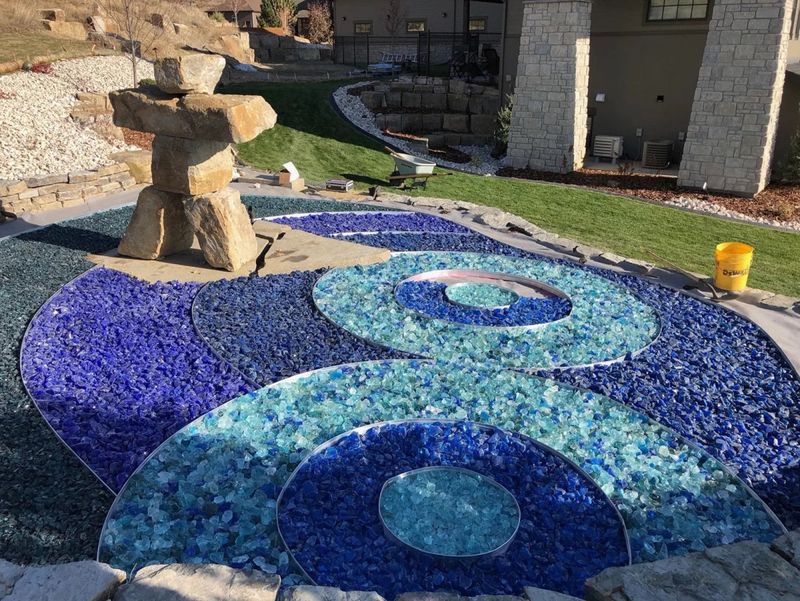 These 10 Las Vegas Homes Prove Coastal-Inspired Curb Appeal Can Work Anywhere - Decor Hint Recycled Glass Mulch Creates Ocean-Inspired Sparkle
