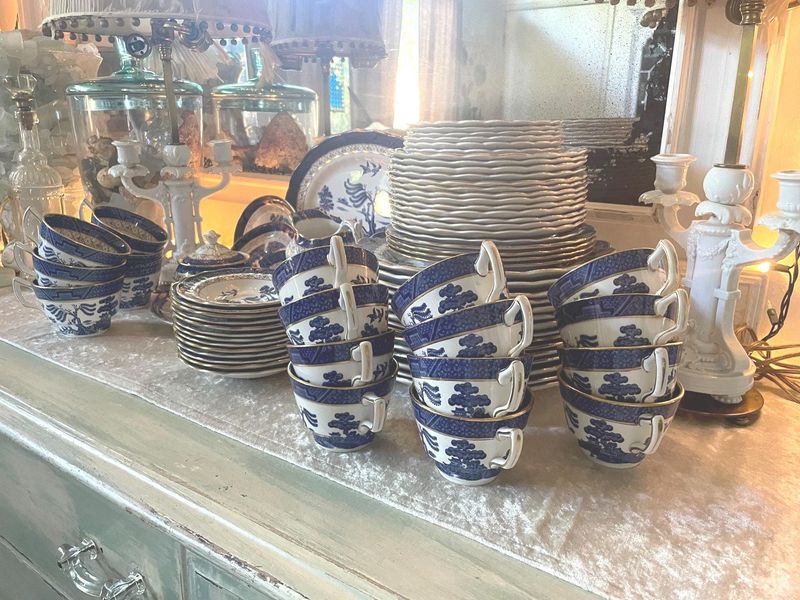 Blue And White China Displays