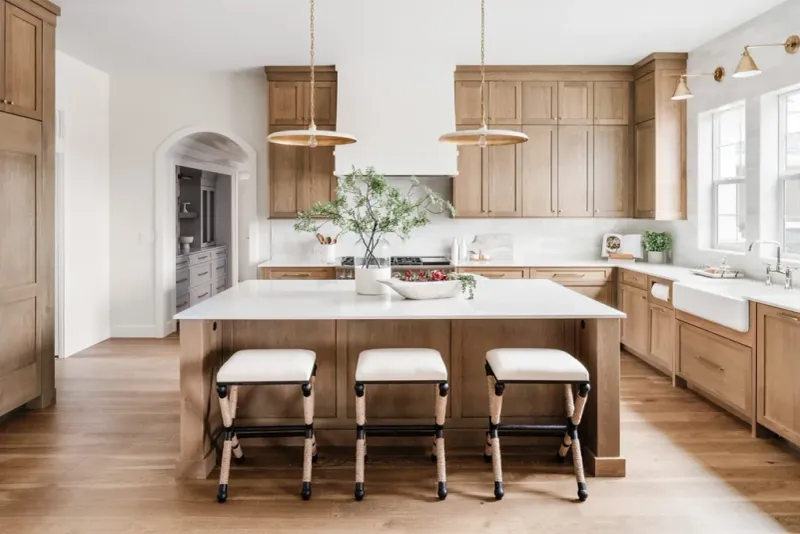 I’ve Seen These 10 Kitchen Looks Make A Comeback And 6 Others Deserve One - Decor Hint Natural Wood Cabinets