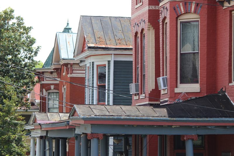 3 Properties In Virginia That Could Lose Value And 9 That Are Set To Boom By 2025 - Decor Hint Short-Term Rentals