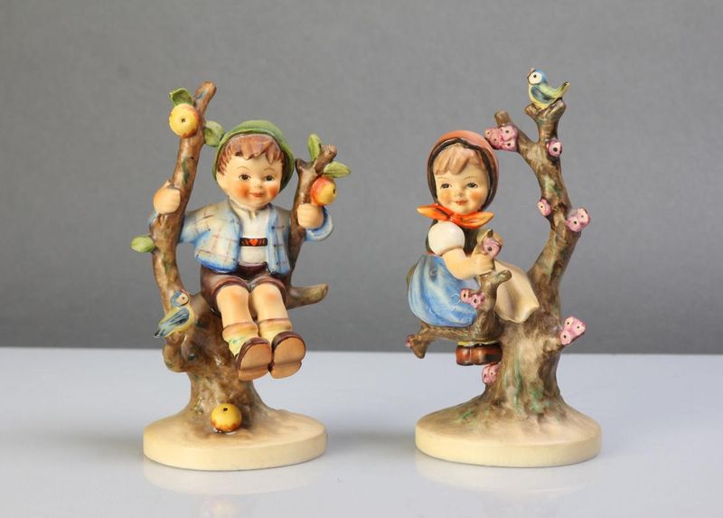 12 Antique Styles Set To Rise In Value By 2025 (And 8 That Are Fading Fast) - Decor Hint Hummel Figurines