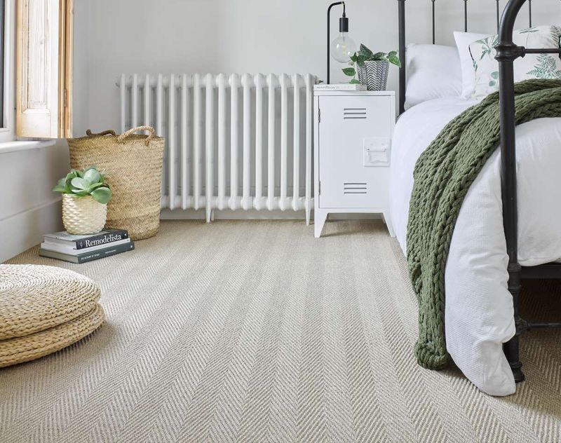 These 22 Bedroom Rug Ideas Complete The Perfect Sanctuary - Decor Hint Sisal Rugs