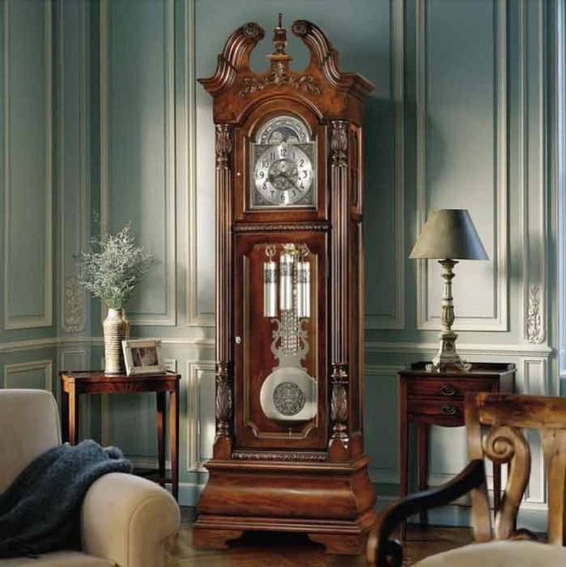 5 Items In Grandma’s Living Room That Are Worth A Fortune (And 5 That Are Kind Of Worthless) - Decor Hint Antique Grandfather Clock