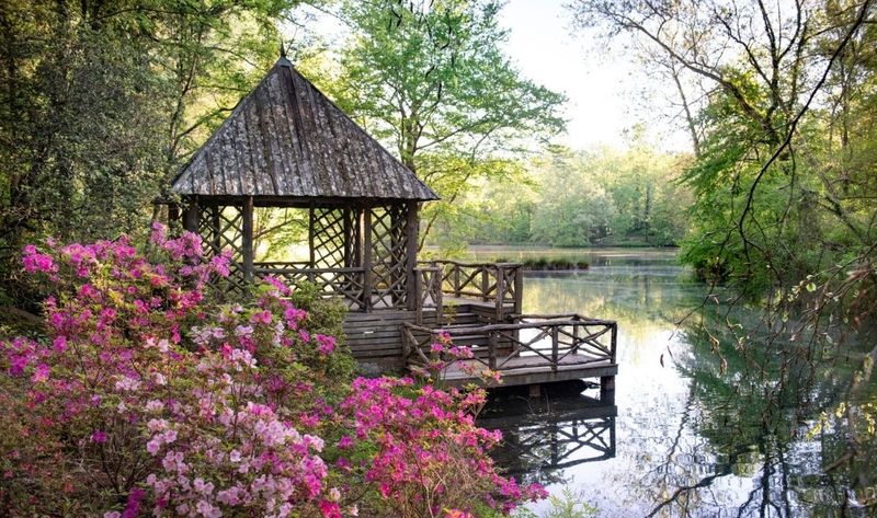 Tour The Biltmore Estate In North Carolina - Decor Hint Lagoon And Boat House