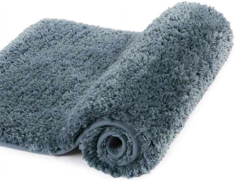 The Best Bath Mats Will Help Your Feet Find Solid Ground - Decor Hint Plush Microfiber Marvels