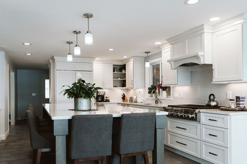 North Dakota’s Kitchens Are Getting A Makeover, See What’s Out And What’s In - Decor Hint Shaker Cabinets Standing The Test Of Time