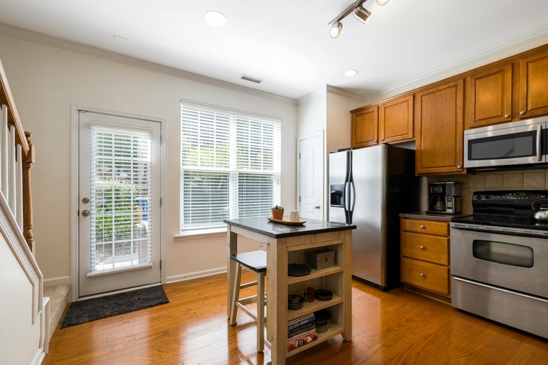 Outdated Appliance Finishes