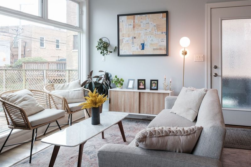 11 Home Types In Illinois Set To Fall In Value (And 9 That Could Be Smart Buys) - Decor Hint Modest Homes in Strong School Districts