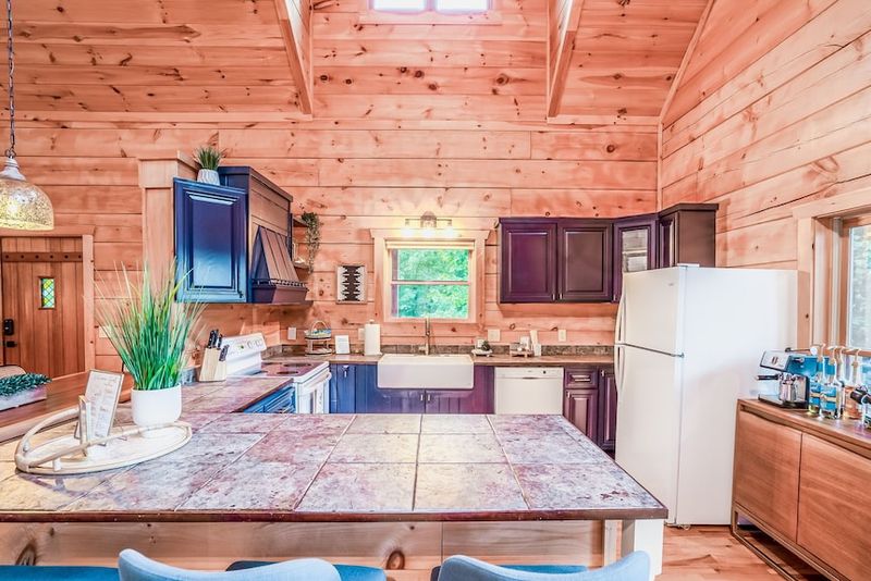 13 Fresh Kitchen Colors For Huntsville Homes + 2 Unique Choices - Decor Hint Lowe Mill Lavender