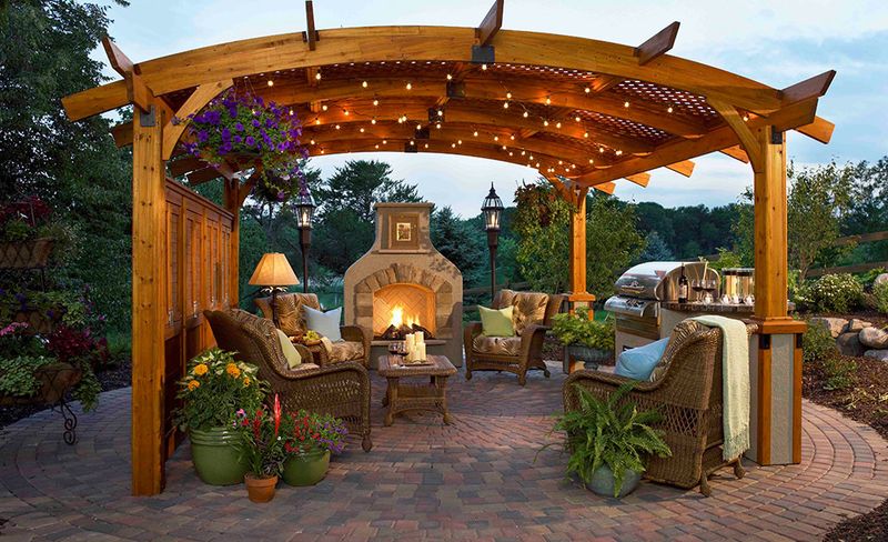 15 Top Tips For Creating Your Dream Backyard - Decor Hint Create Shade And Shelter