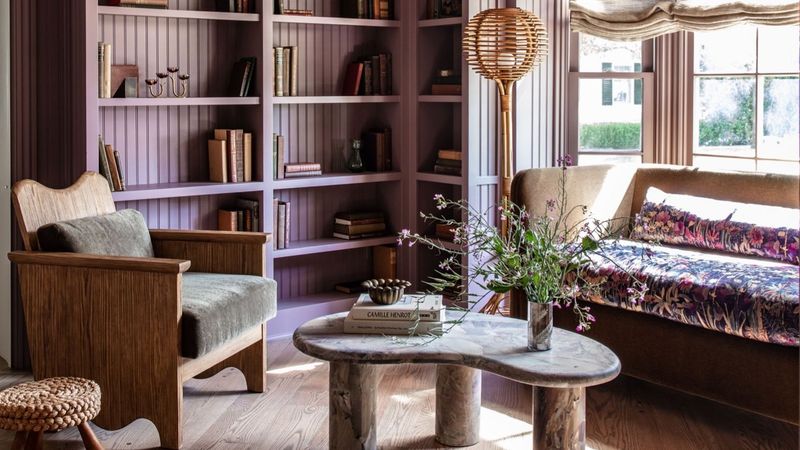 Maine Designers Reveal 17 Paint Trends On Their Way Out And 5 Already Gone - Decor Hint Dusty Lavender (on the way out)
