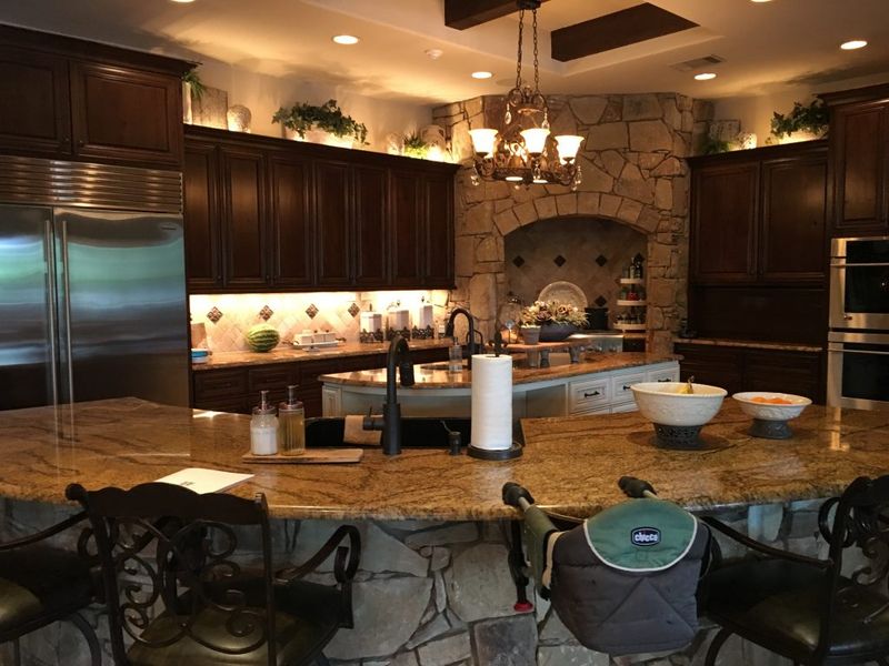 Designers Reveal The Most Annoying Style Pet Peeves Across Generations - Decor Hint Gen X's Tuscan Kitchen Fantasy