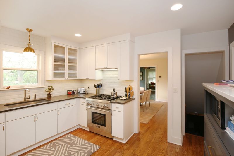 Closed-Off Kitchens
