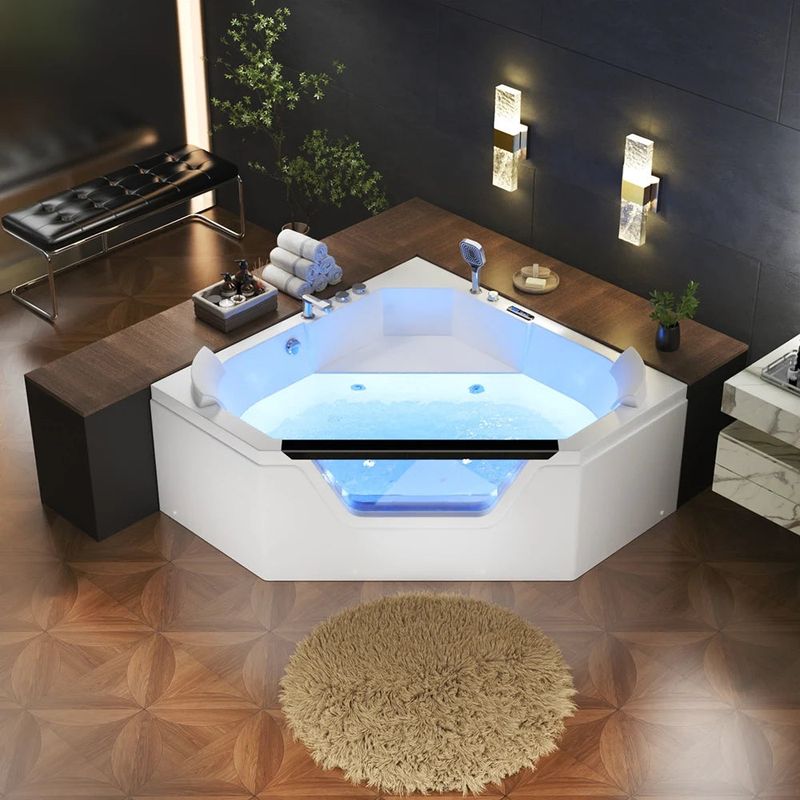 32 Housing Trends Experts Believe Could Hurt Home Values In 2025 - Decor Hint Corner Tubs in Small Bathrooms