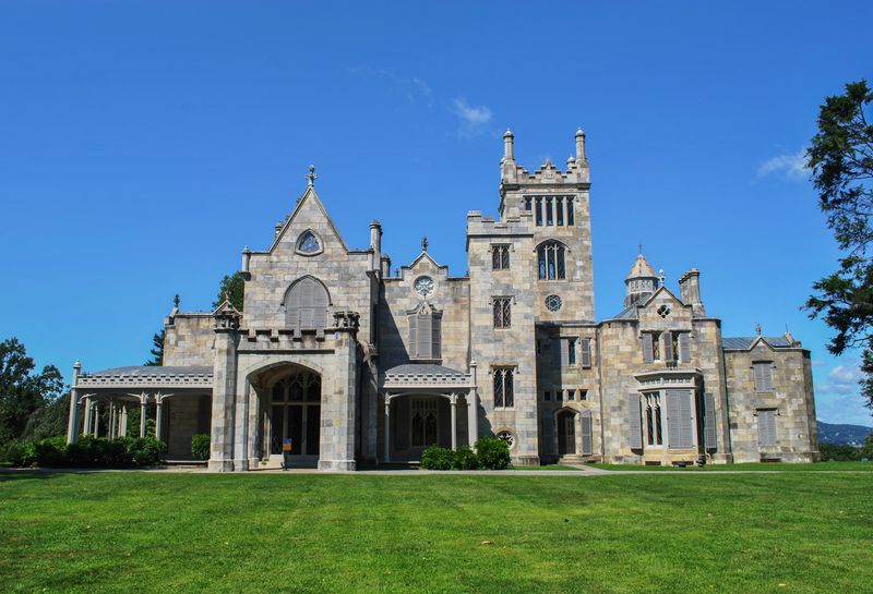 Lyndhurst On The Hudson 7 Reasons To Visit This Tarrytown Treasure - Decor Hint Expansive 67-Acre Estate