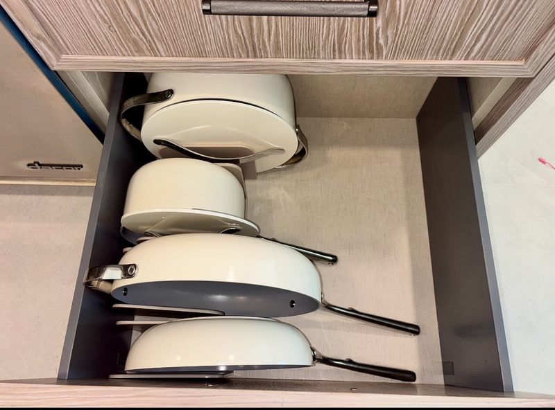 8 Things You Should Never Put In A Small Kitchen, According To Designers - Decor Hint Unitasking Gadgets