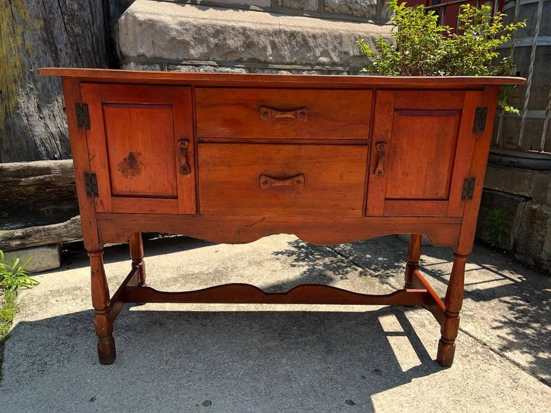 11 Buffet Tables For A Dinner Experience Like No Other - Decor Hint Vintage Door Repurposed Table