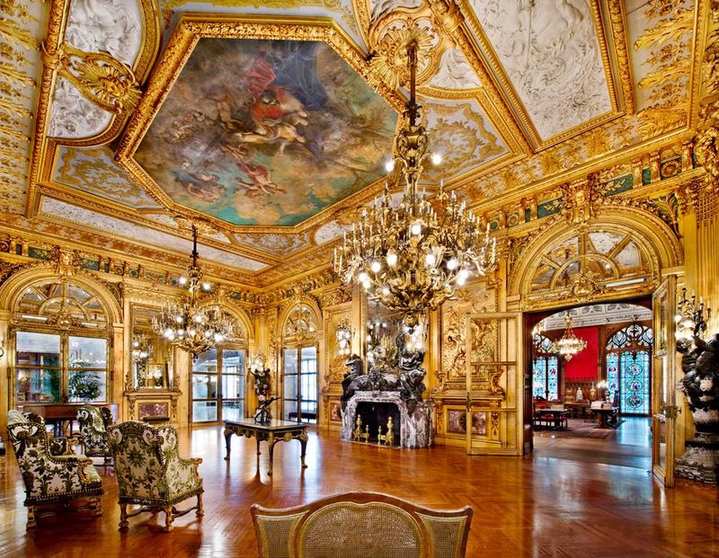 These 15 Photos Capture America’s Wealth At Its Most Extravagant - Decor Hint Gilded Ballroom at The Breakers – Newport, Rhode Island