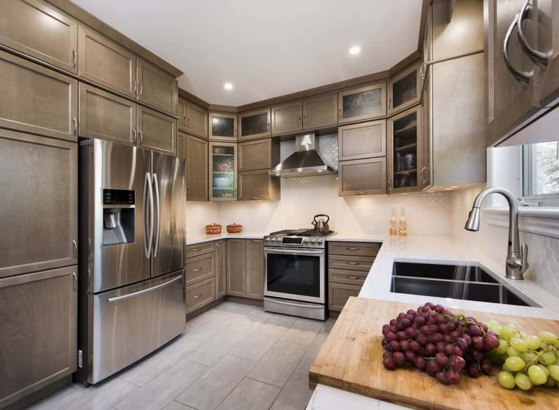 Designers Say These 34 Kitchen Features Are Always A Bad Idea - Decor Hint Faux Wood Finishes
