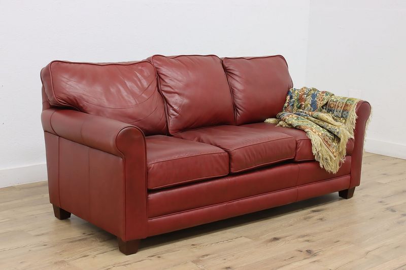 4 Couch Colors That Are Losing Popularity In Pennsylvania And 4 New Favorites To Consider - Decor Hint Declining: Cherry Red