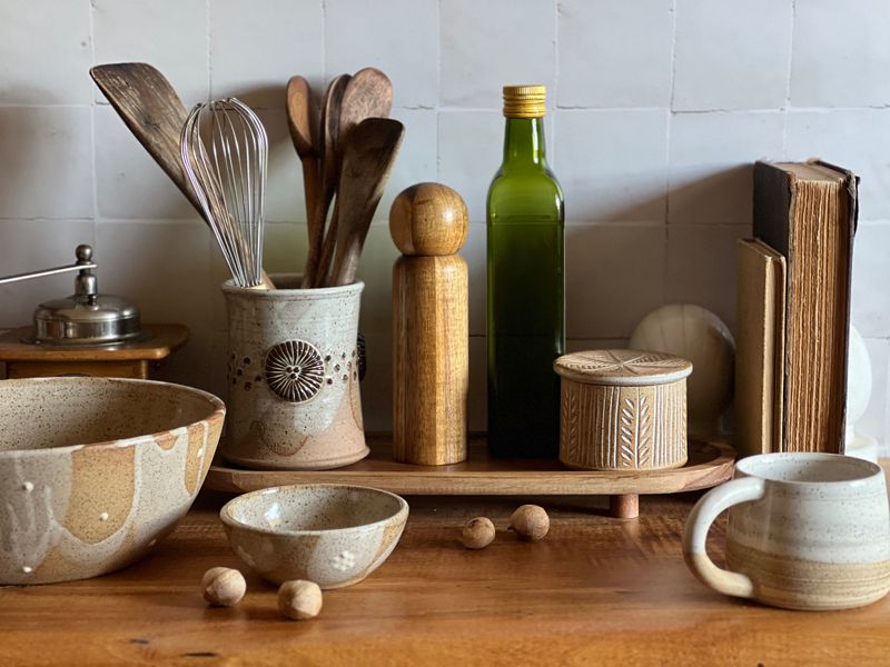 The Vermont Charm: 10 Interior Details Locals Adore - Decor Hint Handcrafted Pottery Collections