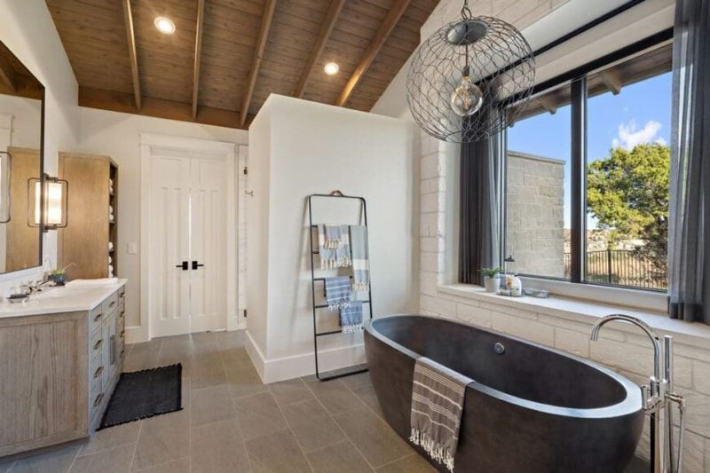 14 Classic Midwest Decorating Styles You Never See In Modern Homes - Decor Hint Bathroom Carpet (Yes, Really)