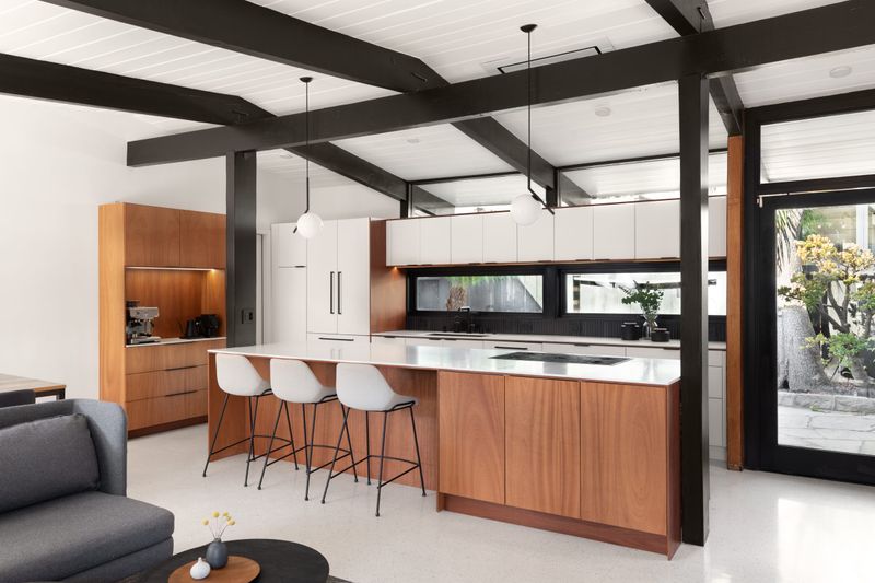 Mid-Century Modern Kitchens