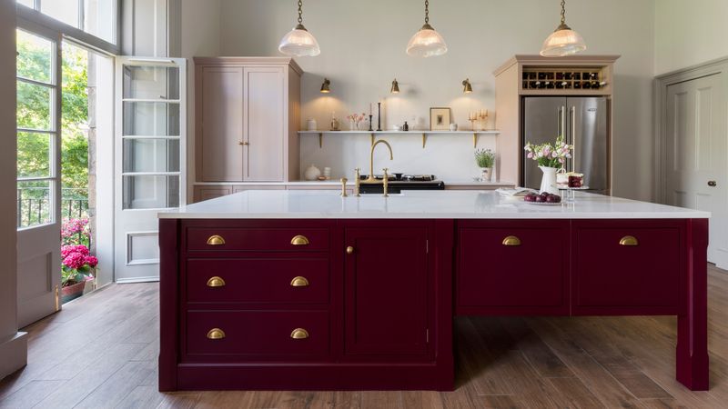 Rediscover 7 Pieces From Boomer Homes That Colorado Designers See Trending And 5 Always Chic Picks - Decor Hint Brass Accents And Hardware