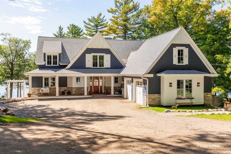 12 Scandinavian-Inspired Exterior Touches From Minnesota Cabins - Decor Hint Covered Front Porches