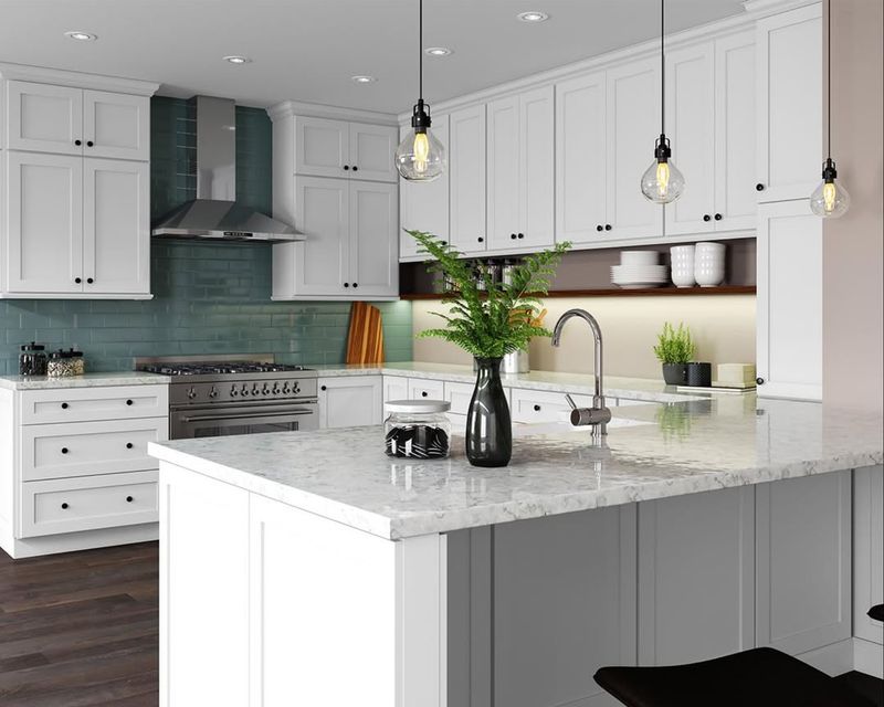 These 12 Kitchen Trends Are On Their Way Out (Plus 10 Timeless Looks To Stick With) - Decor Hint Shaker Cabinets Never Go Out Of Style