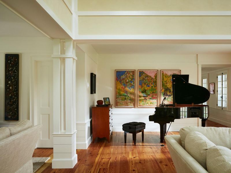 5 Southern Details In Huntsville Homes Making A Comeback (And 3 That Always Stayed Stylish) - Decor Hint Heart Pine Flooring