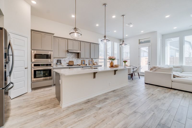 After Countless Kitchen Renos, These Are The 9 Questions I Wish I'd Asked Before Starting My Own Makeover - Decor Hint Will This Layout Actually Work For How I Cook?