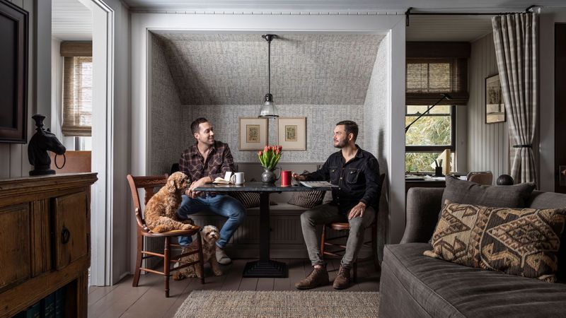 How A Crumbling Carriage House Became A Chic 450-Square-Foot Home - Decor Hint Discovering An Unexpected Gem In Baton Rouge