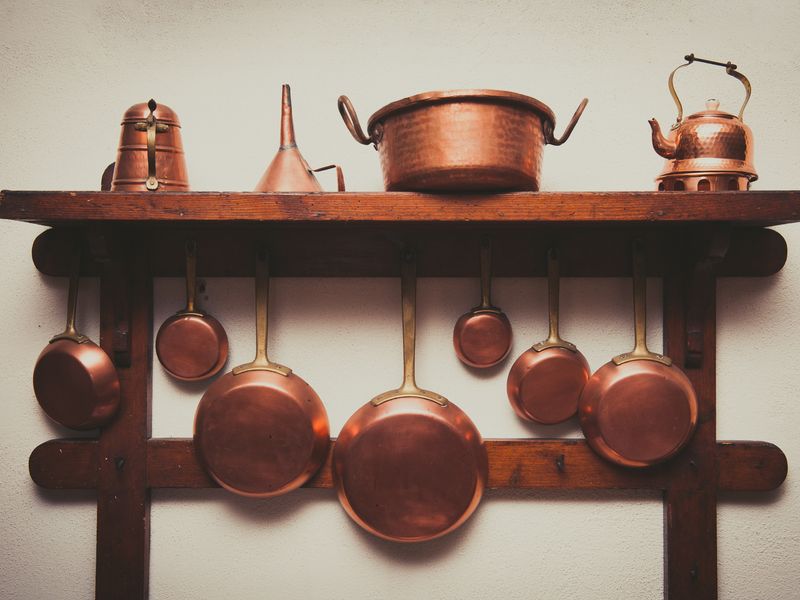 22 French Country Decor Ideas For Every Room - Decor Hint Copper Cookware