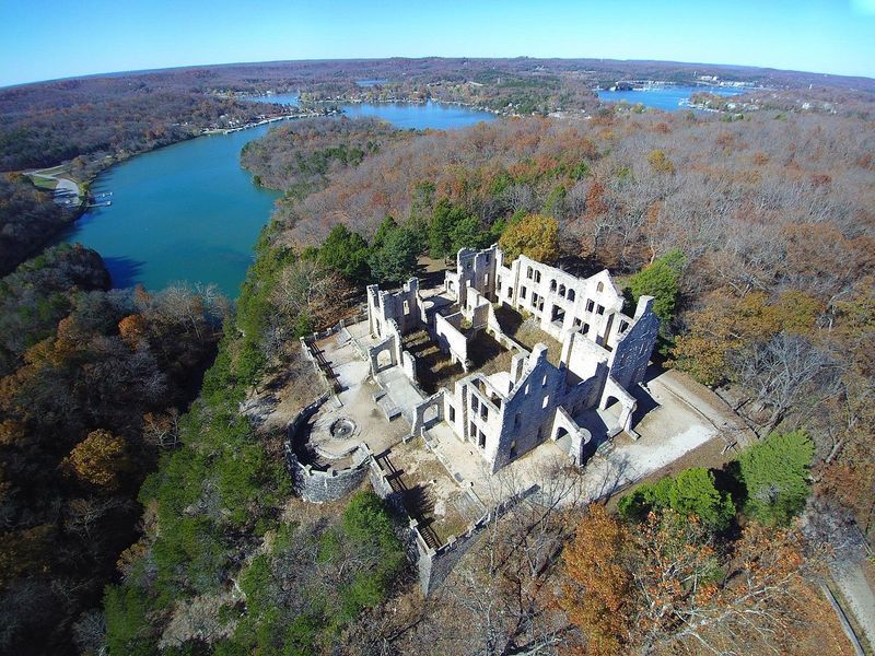16 Frontier Mansions In Missouri That Are Now Bare Foundations - Decor Hint Indian Ridge Mansions