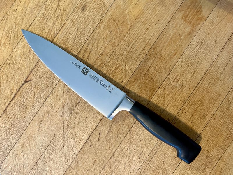 18 Valuable Things To Look For At Goodwill - Decor Hint Quality Kitchen Knives