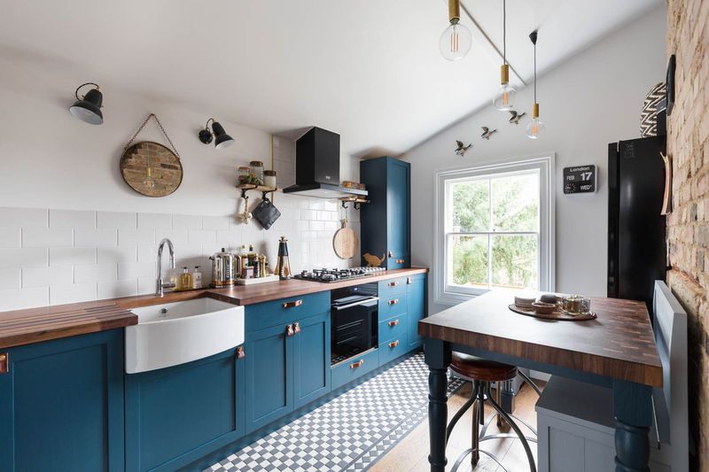 Louisiana Pros Reveal 29 Kitchen Decisions That Could Cost You A Sale - Decor Hint Lack of Pantry Storage