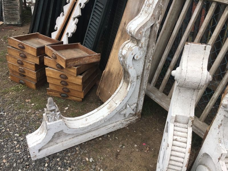 24 Antiques Designers Never Pass Up - Decor Hint Architectural Salvage