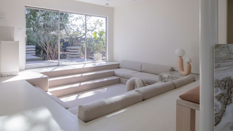 These 10 Old-School Boomer Home Ideas Are Cool Again And Everyone Wants Them - Decor Hint Sunken Living Rooms