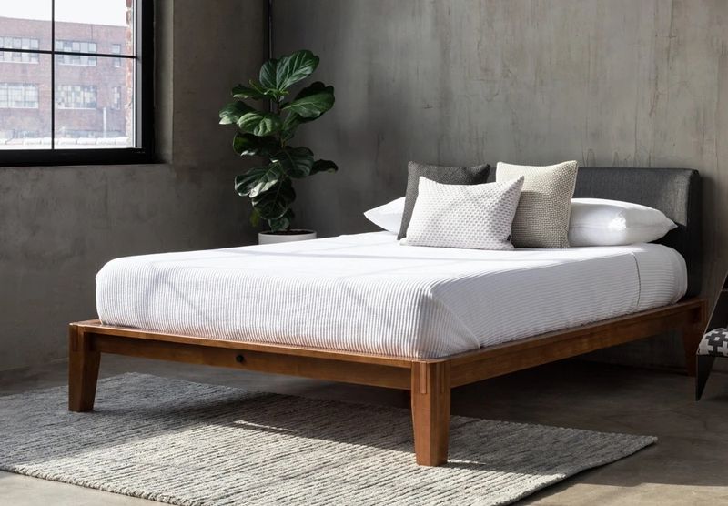 16 Pieces Of Furniture You Should Never Buy, According To Interior Designers - Decor Hint Beds Without Headboards