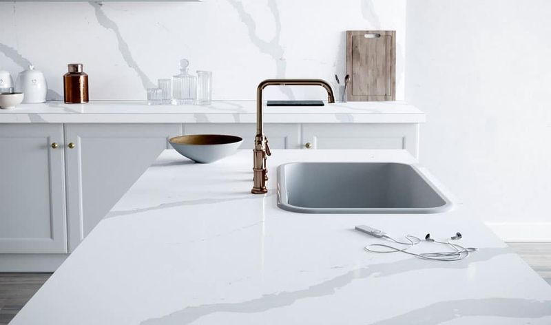 10 Trends That Don't Actually Look Good In Real Life, According To Interior Designers Plus 7 Extra Ones To Always Skip - Decor Hint Faux Marble Surfaces