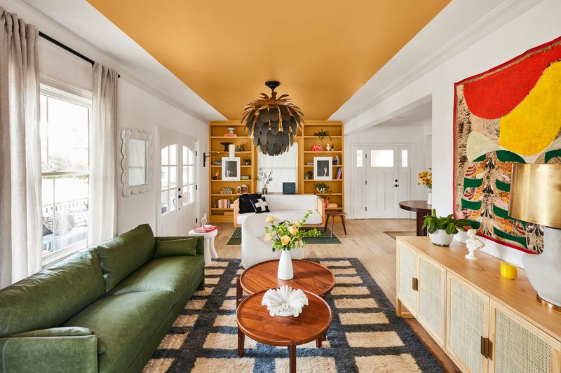 17 Colors You Should Never Pair With White, According To Interior Designers - Decor Hint Mustard Yellow