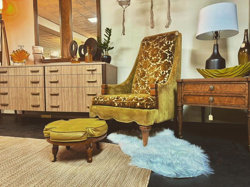 9 Summer Trend Predictions Our Editors Already Can't Get Enough Of - Decor Hint Vintage Vibes