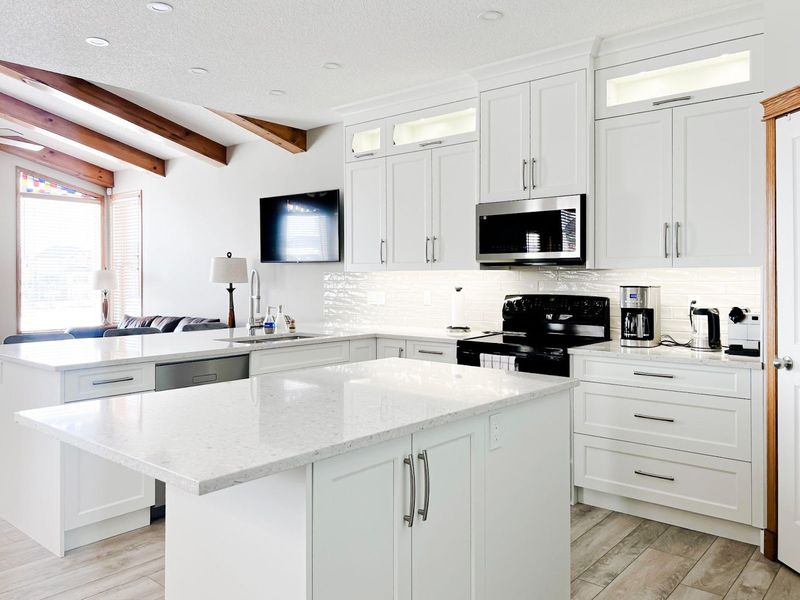 21 New Home Features That Sound Luxurious Until You Actually Live With Them - Decor Hint White Kitchen Cabinets