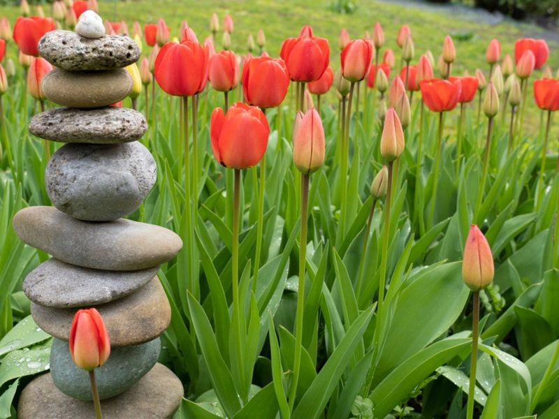Simple Weekend DIY Projects With A New England Touch - Decor Hint Stone Cairn Doorstops With Harbor Rocks