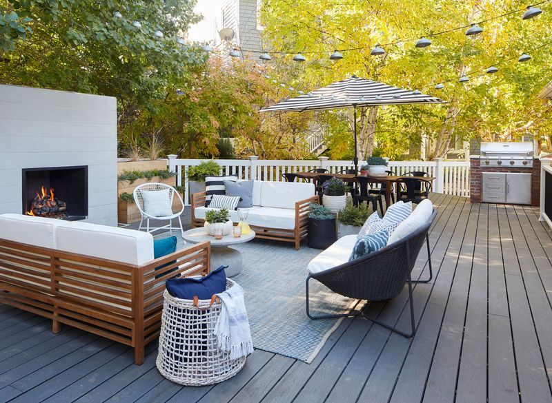11 Backyard Features Devaluing Your Home And 11 That Will Add Value - Decor Hint Attractive Decks Or Patios